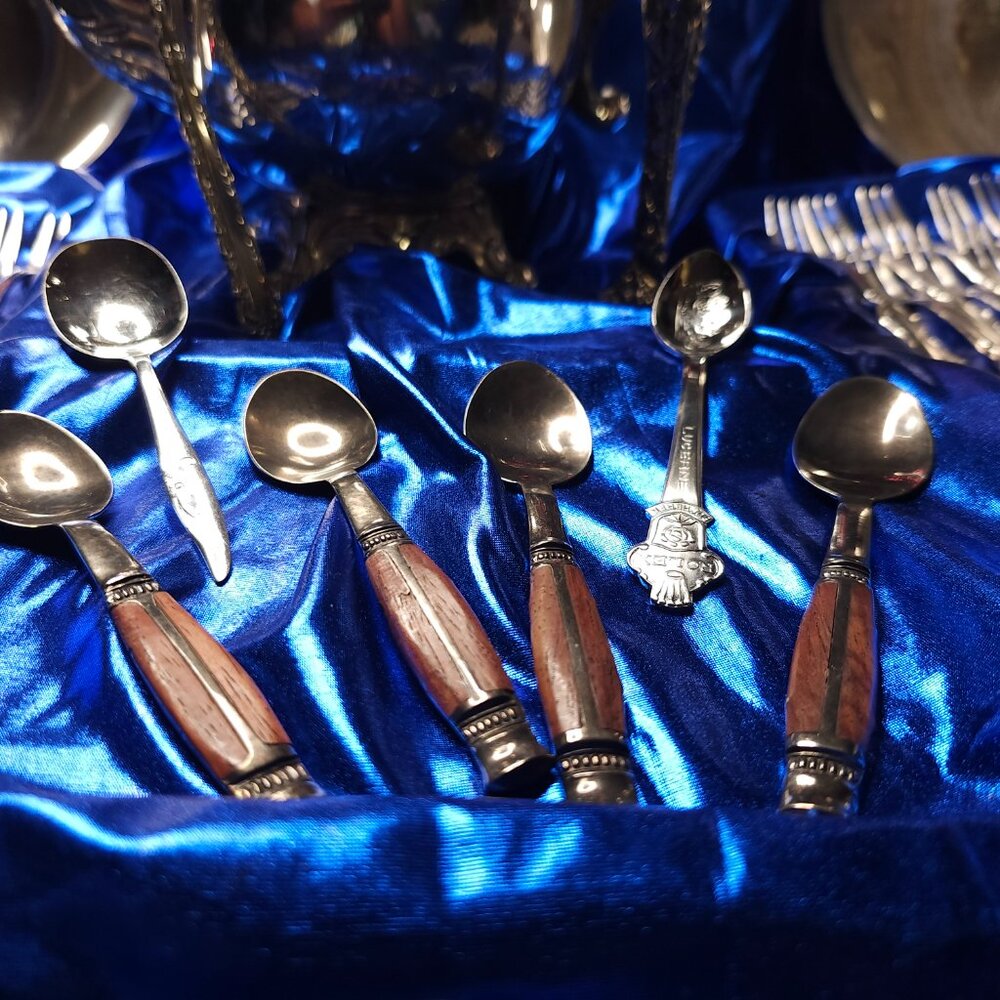 Rolex Forks and silverware set over 8 pounds of sterling silver - Picture 15 of 16